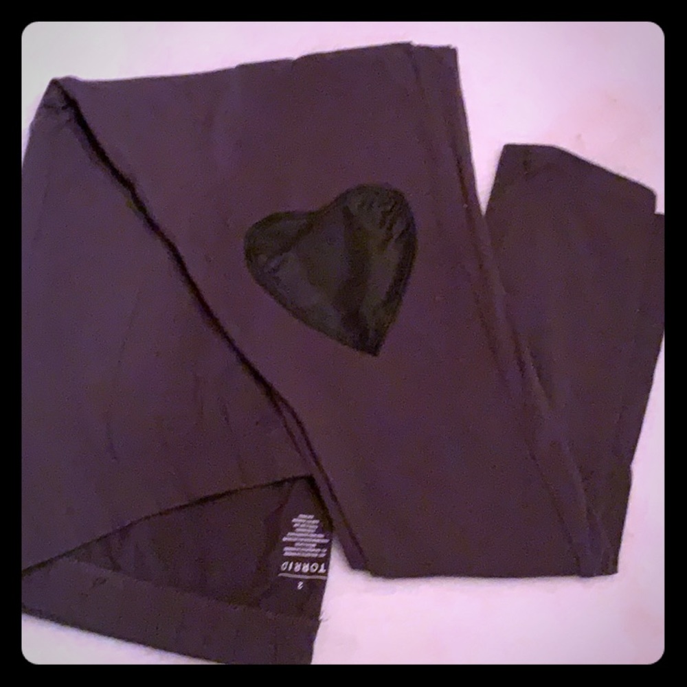 Torrid Heart Leggings